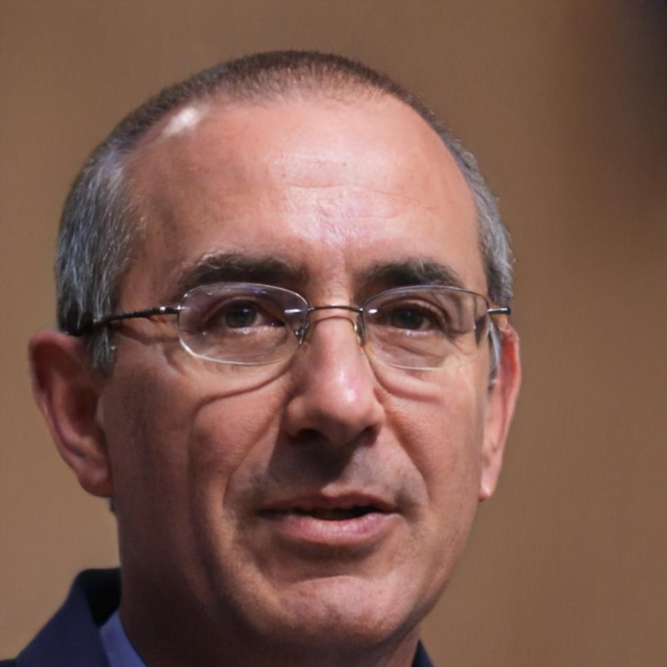 Retrato profesional de Goran Petrović